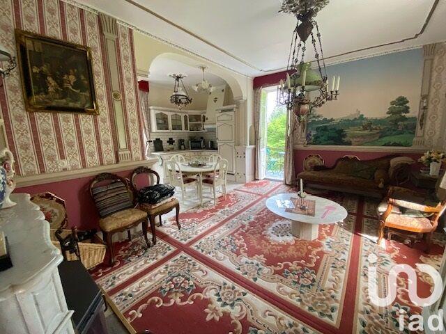 Maison de campagne - 210 m² - 10 pièces