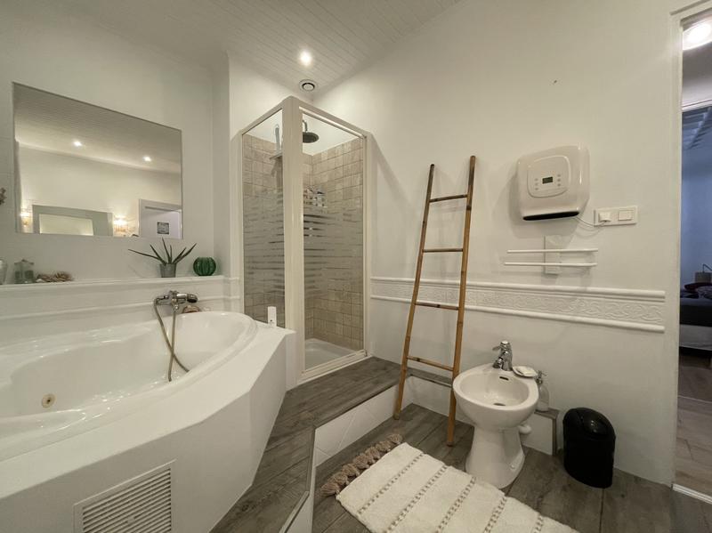 Maison - 185 m² - 7 pièces