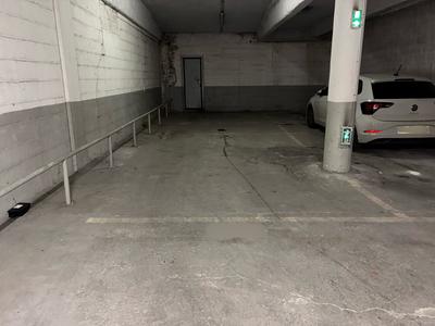 Parking / Garage - 66 m²