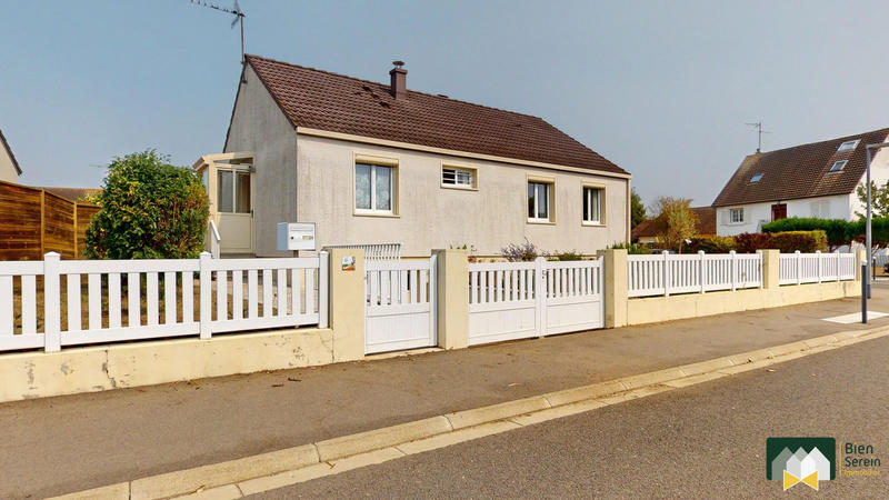 Maison - 86 m² - 5 pièces