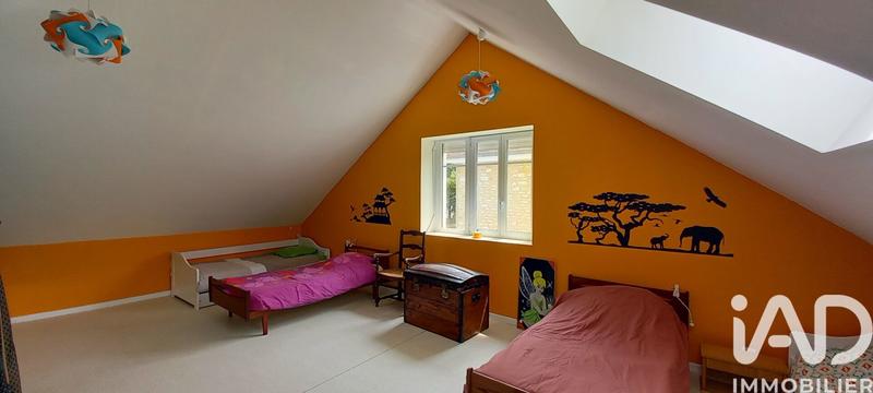 Maison - 245 m² - 9 pièces