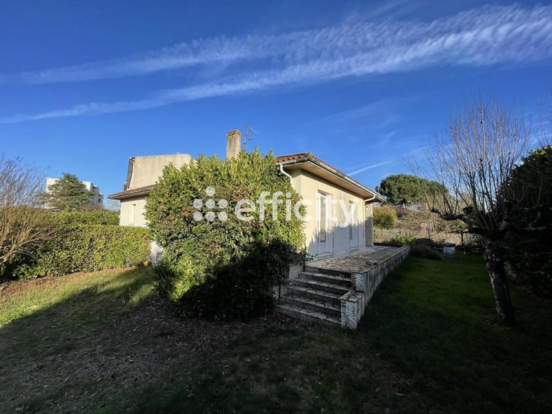 Maison - 110 m² - 4 pièces