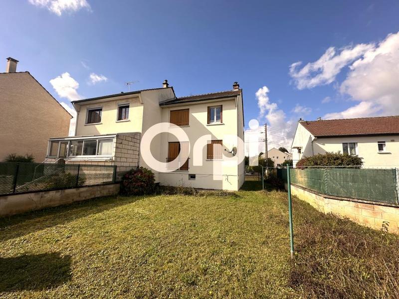 Maison - 85 m² - 5 pièces