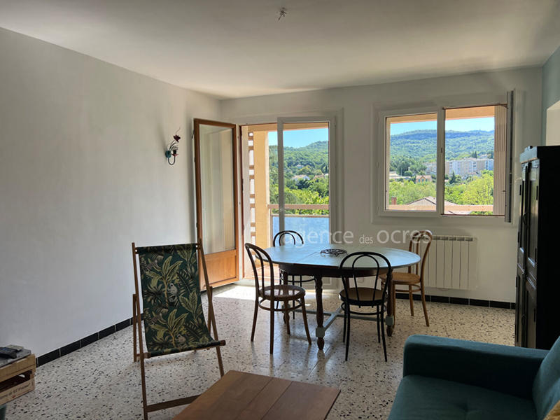 Appartement - 93 m² - 4 pièces