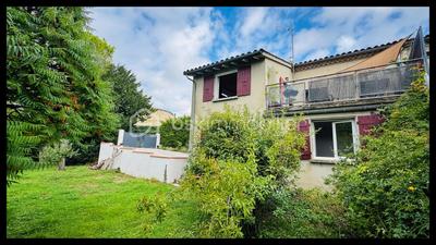 Maison de village - 138 m² - 5 pièces