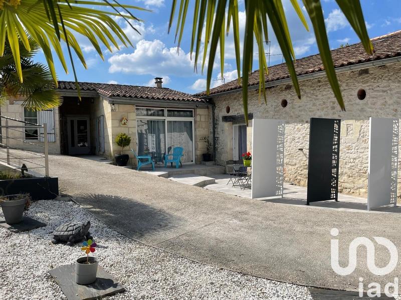 Maison - 344 m² - 16 pièces