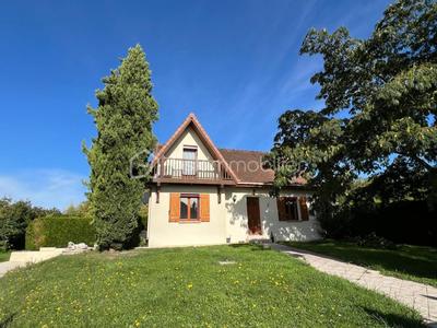 Maison - 97 m² - 4 pièces