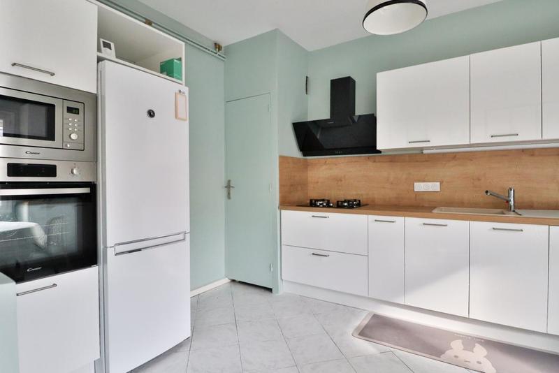 Appartement - 98 m² - 4 pièces