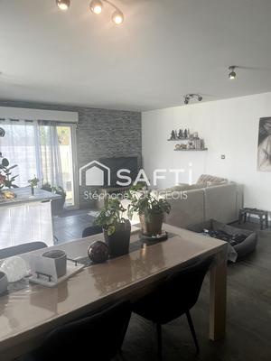 Maison - 79 m² - 4 pièces