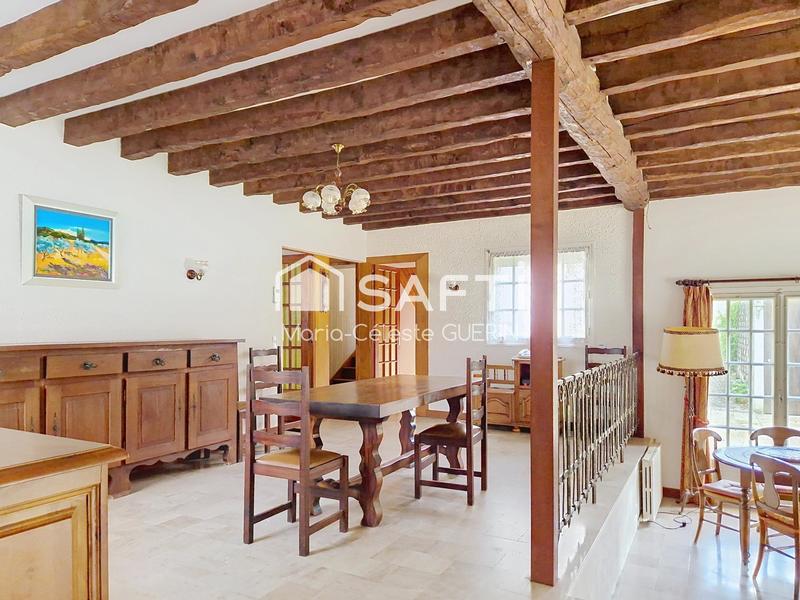 Maison - 248 m² - 7 pièces