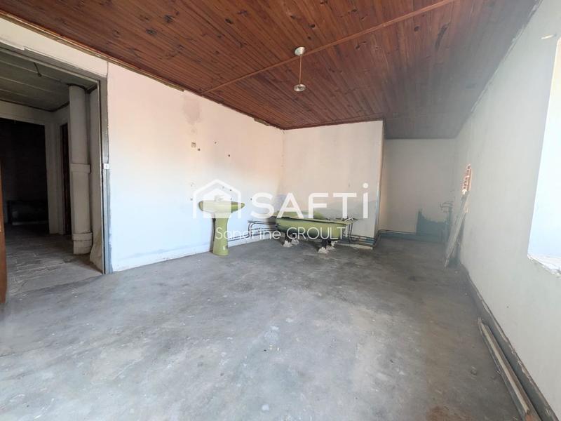 Maison - 250 m² - 10 pièces