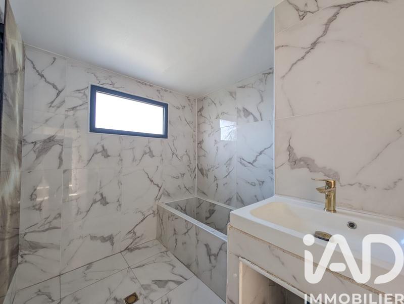 Maison - 185 m² - 7 pièces