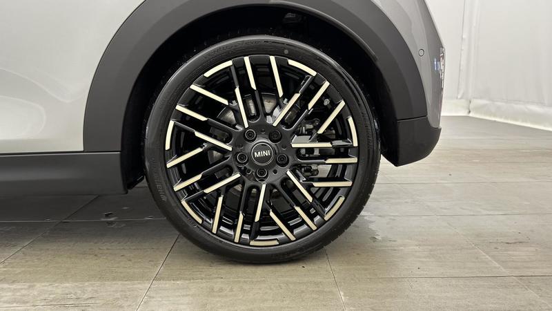 Mini Cooper F66 204 ch Dkg7 s Favoured + Pack