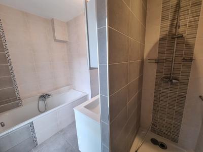 Appartement - 80 m² - 3 pièces