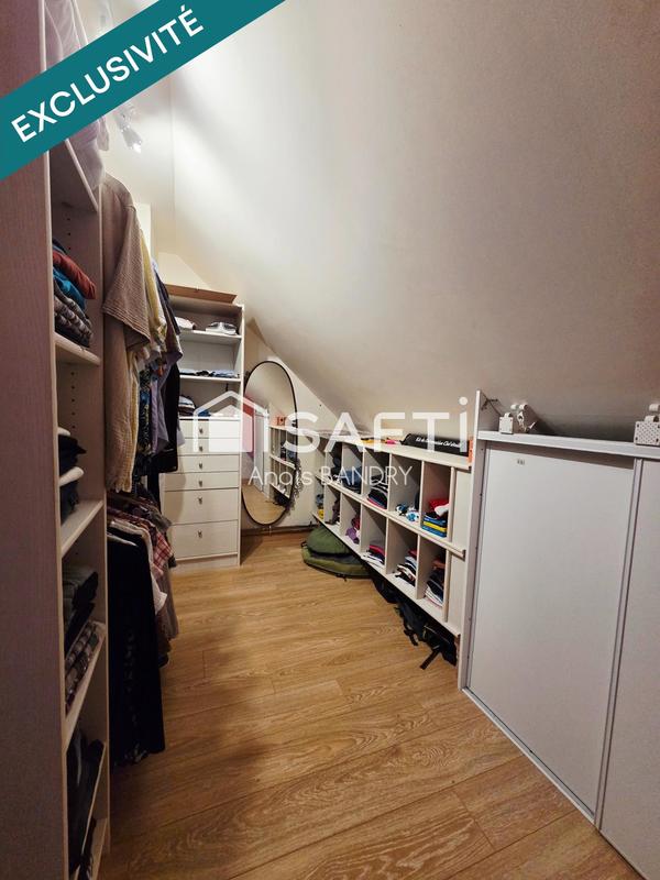 Maison - 175 m² - 10 pièces