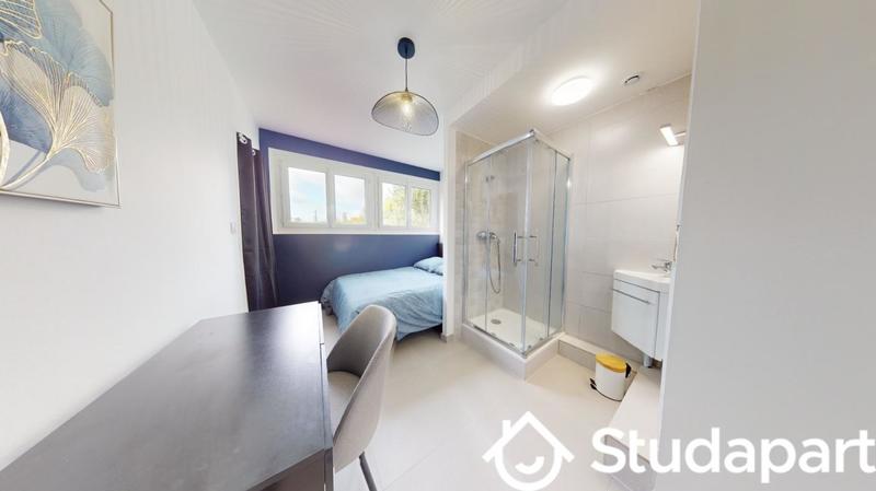 Chambre - 10 m² - 1 pièce