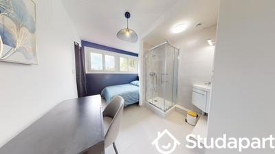 Chambre - 10 m² - 1 pièce