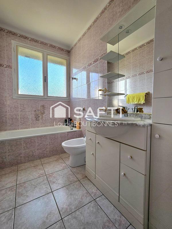 Maison - 164 m² - 7 pièces