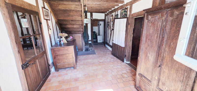 Maison - 205 m² - 5 pièces