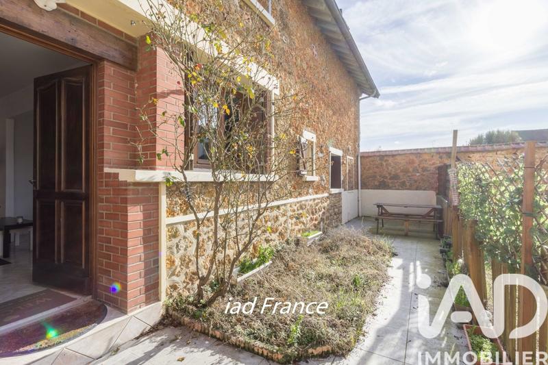 Maison de village - 103 m² - 5 pièces