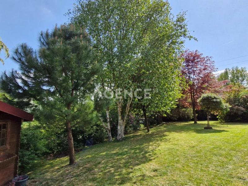 Maison - 160 m² - 6 pièces