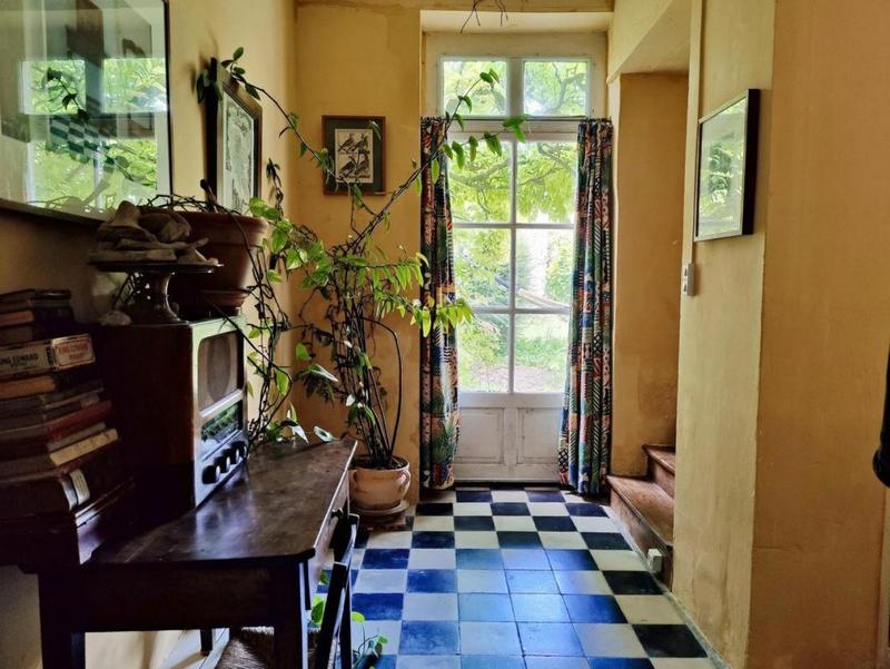 Maison - 281 m² - 8 pièces