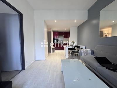 Appartement - 43 m² - 3 pièces