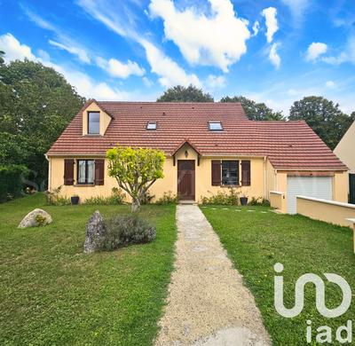 Maison - 135 m² - 6 pièces