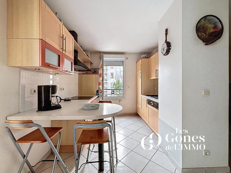 Appartement - 81 m² - 4 pièces