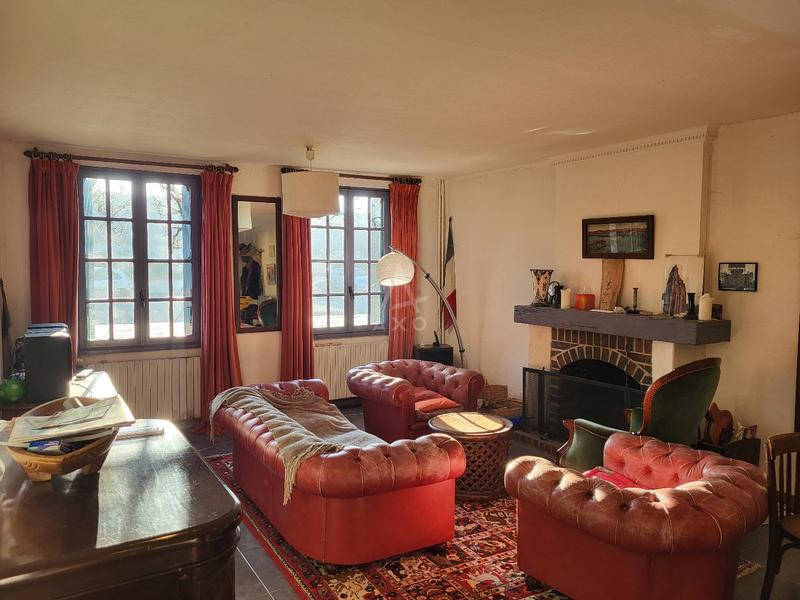 Propriété - 224 m² - 11 pièces