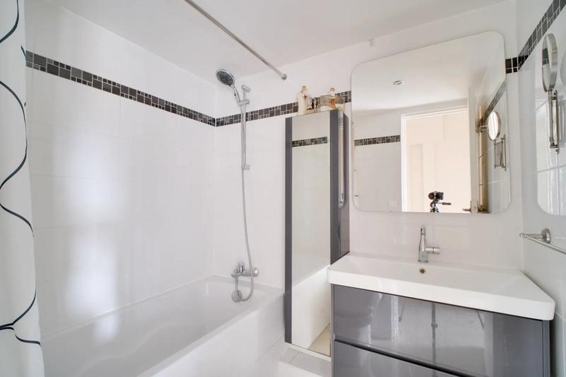 Maison - 121 m² - 5 pièces