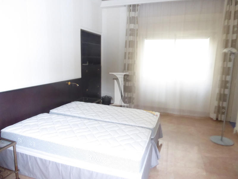 Appartement - 165 m² - 4 pièces