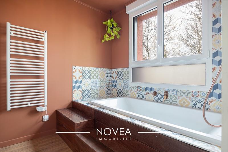 Maison - 122 m² - 4 pièces