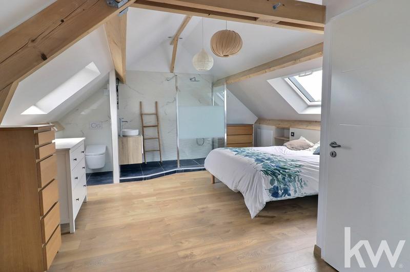 Maison - 180 m² - 7 pièces