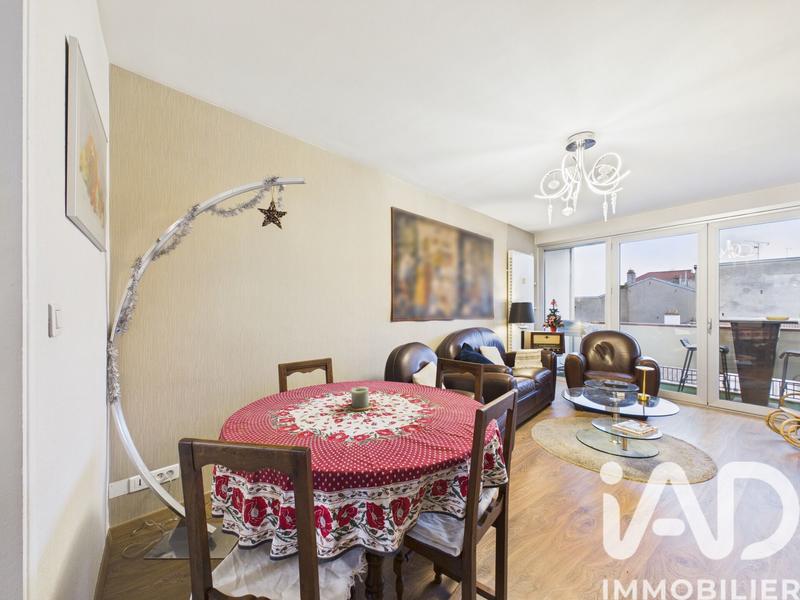 Appartement - 64 m² - 3 pièces