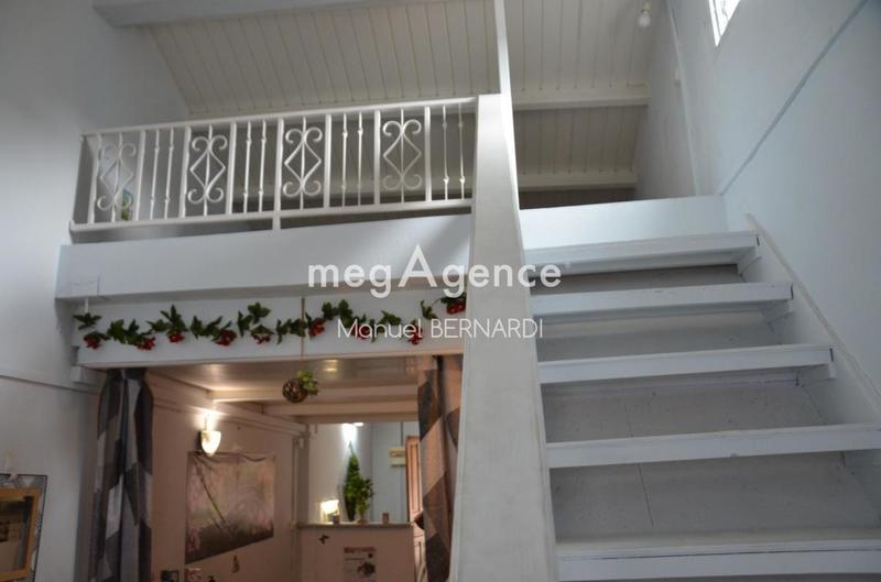 Local commercial - 46 m² - 2 pièces