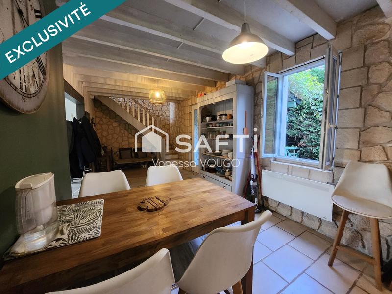 Maison - 221 m² - 5 pièces