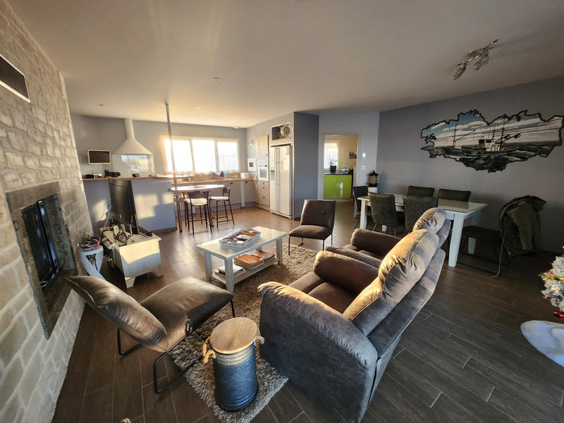 Maison - 88 m² - 4 pièces