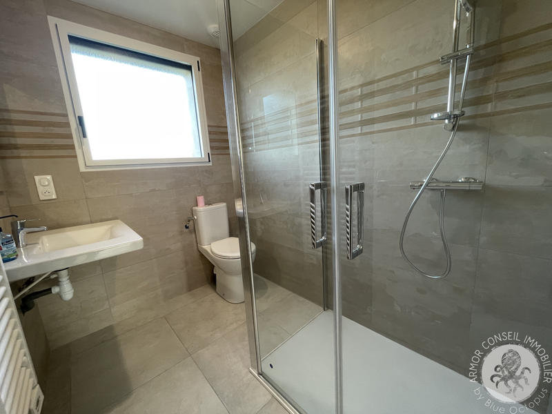 Maison - 105 m² - 6 pièces