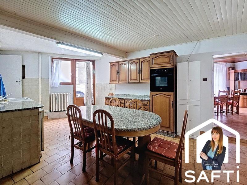 Maison de ville - 135 m² - 8 pièces