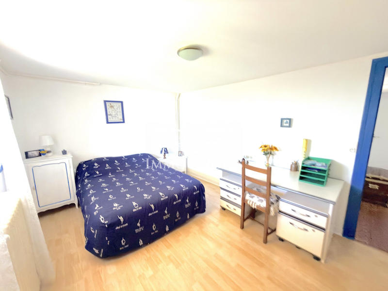 Maison traditionnelle - 132 m² - 6 pièces