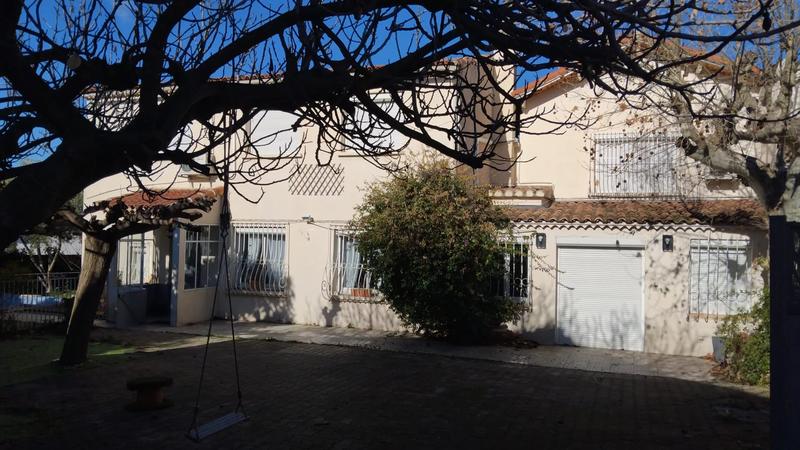 Maison - 196 m² - 6 pièces