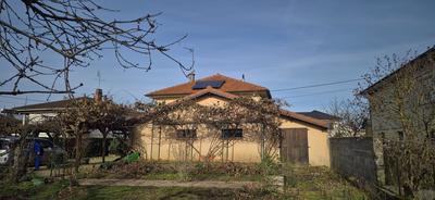 Maison - 95 m² - 4 pièces