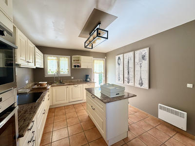 Villa - 146 m² - 5 pièces