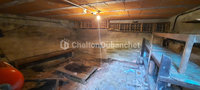 Maison - 195 m² - 8 pièces
