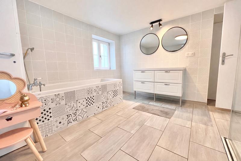 Maison - 118 m² - 6 pièces