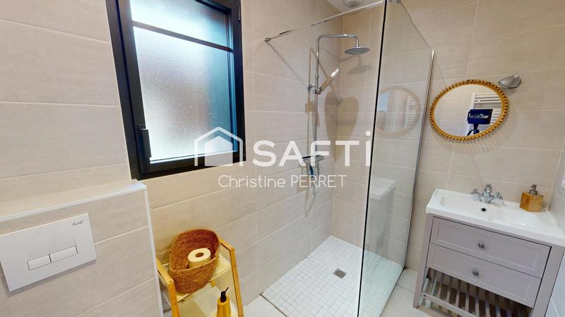 Maison - 190 m² - 4 pièces