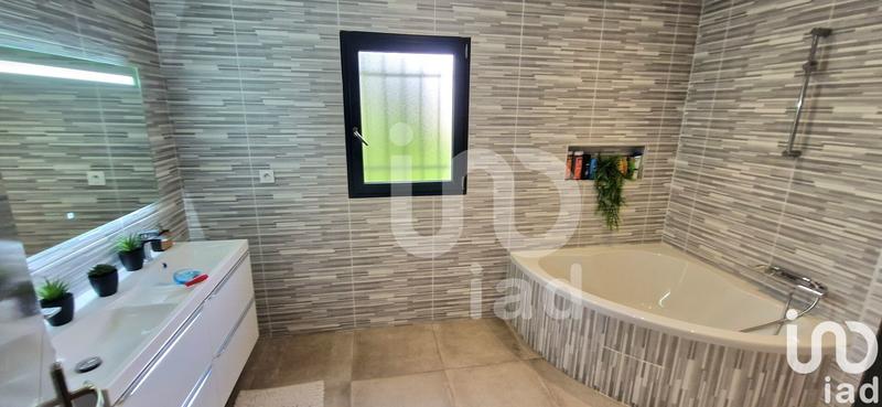 Maison - 147 m² - 5 pièces