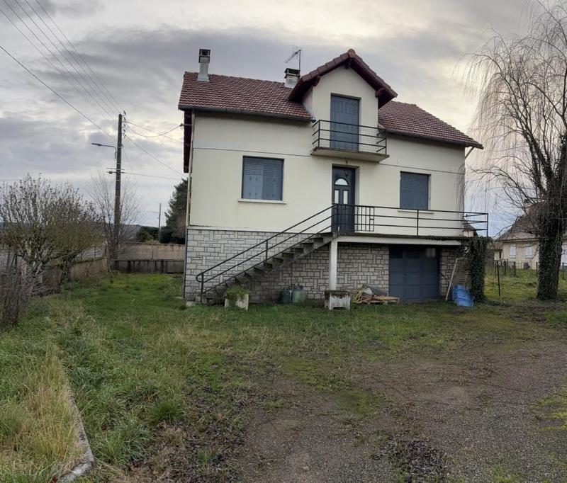 Maison en pierre - 135 m² - 6 pièces