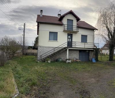 Maison en pierre - 135 m² - 6 pièces